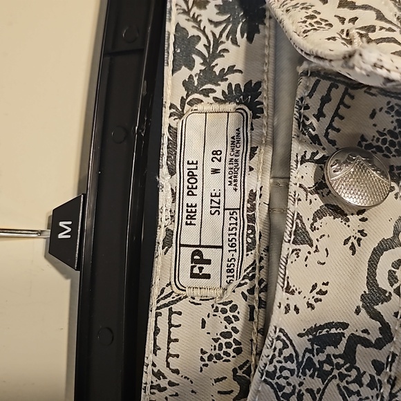 NWOT Free People Bell bottom flare - Picture 4 of 7